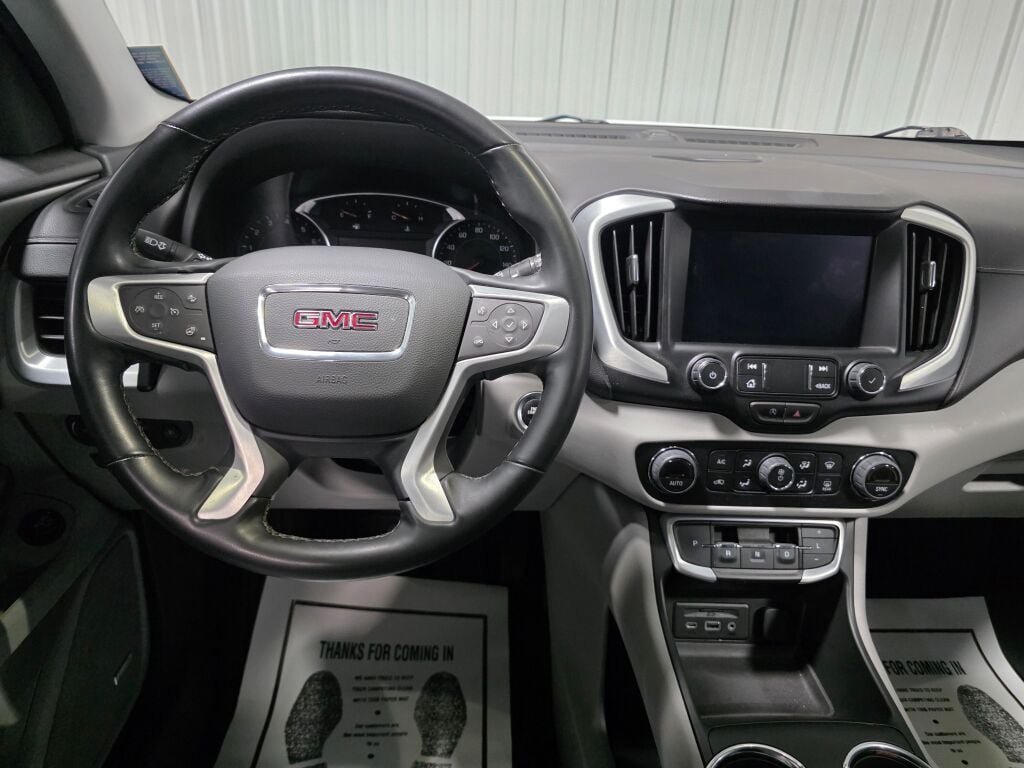 Used 2023 GMC Terrain SLT w/ Infotainment Package II AWD/4WD image 8