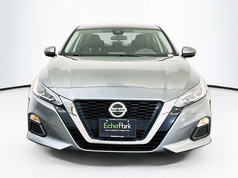 Used 2022 Nissan Altima 2.5 SV AWD/4WD image 2