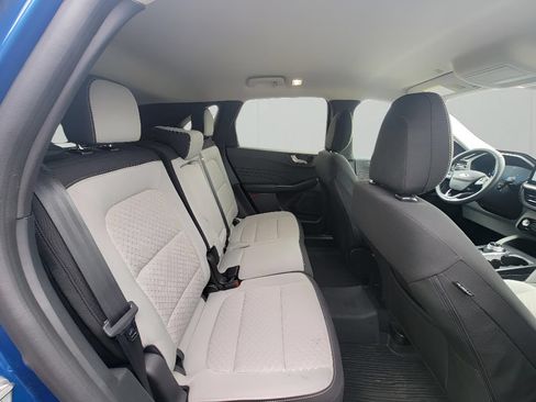 Used 2023 Ford Escape Active w/ Tech Pack #2 AWD/4WD image 32