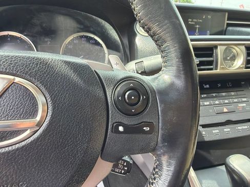 Used 2015 Lexus IS 250 RWD image 20