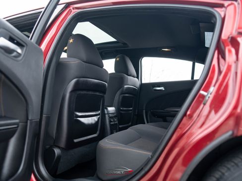 Used 2019 Dodge Charger Scat Pack w/ Stars & Stripes Edition image 21