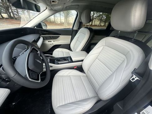 New 2026 Lincoln Nautilus Reserve image 11