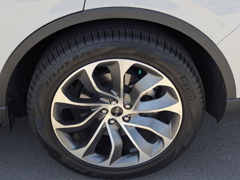 Certified 2025 Lincoln Aviator Reserve w/ Illumination Package RWD image 7