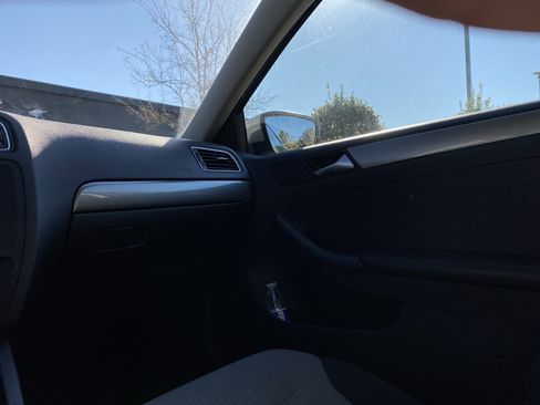 Used 2018 Volkswagen Jetta S image 18