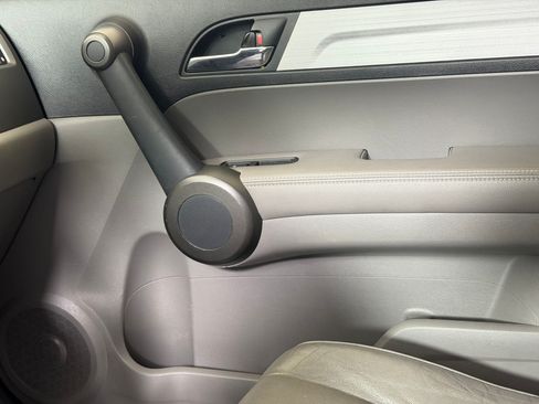 Used 2011 Honda CR-V EX-L image 26
