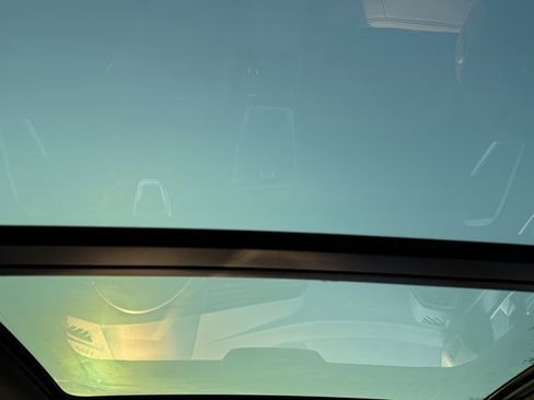 Used 2025 Audi Q3 2.0T Premium w/ Convenience Package image 15