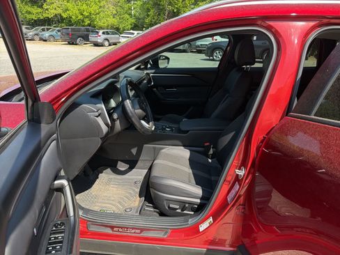 Used 2024 MAZDA CX-50 AWD 2.5 S w/ Preferred Package image 15