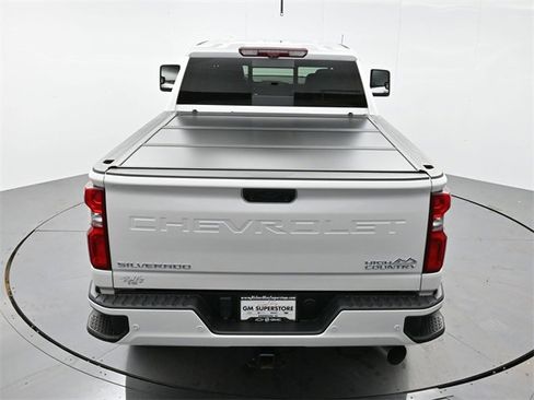 Used 2024 Chevrolet Silverado 2500 High Country w/ High Country Premium Package image 39