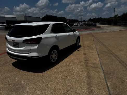Used 2022 Chevrolet Equinox LT FWD image 5
