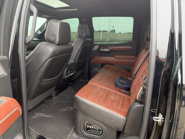 Used 2024 GMC Sierra 1500 Denali Ultimate AWD/4WD image 8