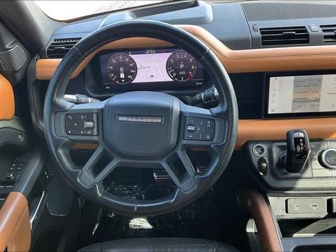 Used 2020 Land Rover Defender 110 X image 5