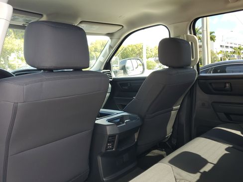 Used 2024 Toyota Tundra SR image 11