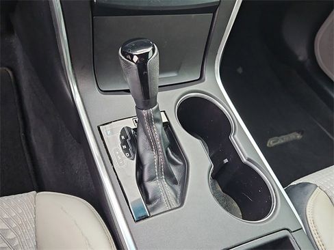 Used 2015 Toyota Camry SE image 26