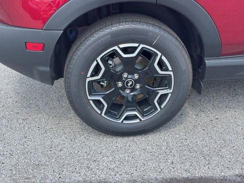 New 2025 Ford Bronco Sport Outer Banks w/ Outer Banks Tech Package+ image 4