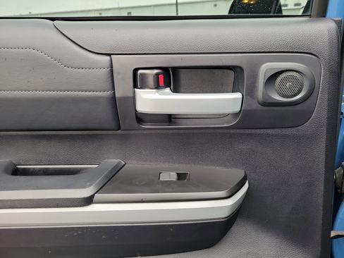 Used 2021 Toyota Tundra Limited w/ Limited Premium Package image 12