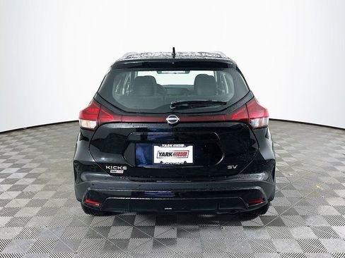 Certified 2023 Nissan Kicks SV FWD image 10