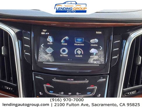 Used 2019 Cadillac Escalade ESV Premium Luxury AWD/4WD image 13