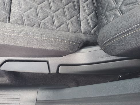 New 2026 Nissan Kicks SV FWD image 24