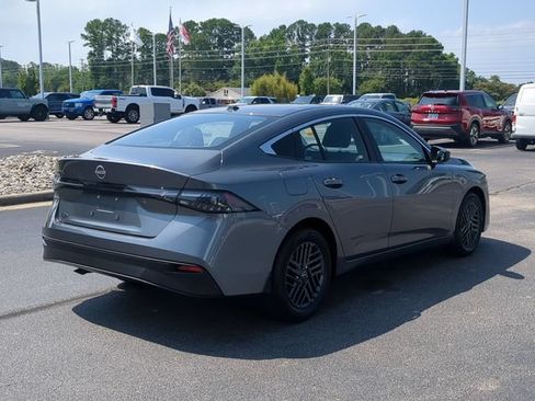New 2026 Nissan Sentra SV w/ Floor Mat Package FWD image 3