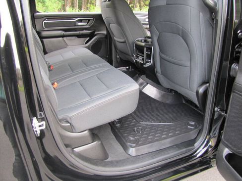 Used 2022 RAM 1500 Big Horn AWD/4WD image 20