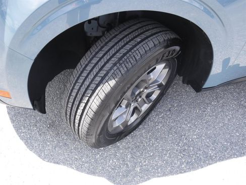 Used 2023 Ford Maverick XLT FWD image 18