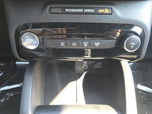 Used 2024 Ford Escape ST-Line w/ Tech Pack #1 AWD/4WD image 16