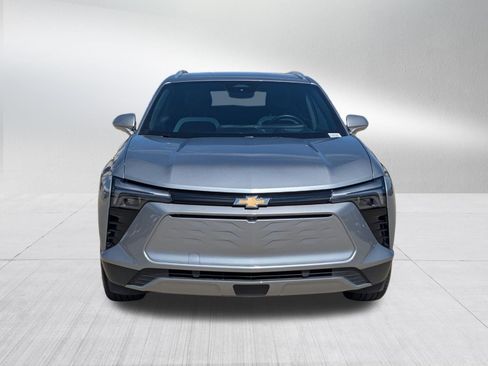 Certified 2024 Chevrolet Blazer EV LT AWD/4WD image 9
