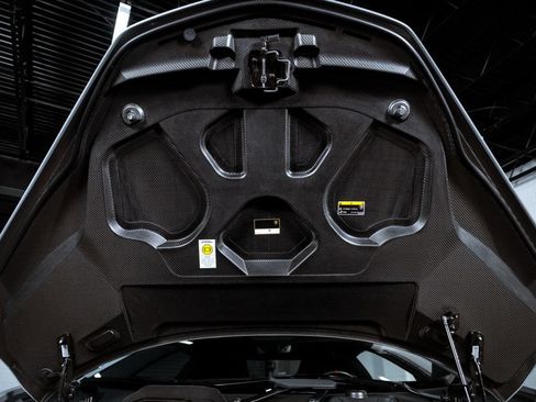 Used 2024 Lamborghini Revuelto AWD/4WD image 47