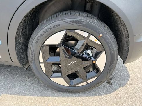 New 2027 Kia Seltos S FWD image 26