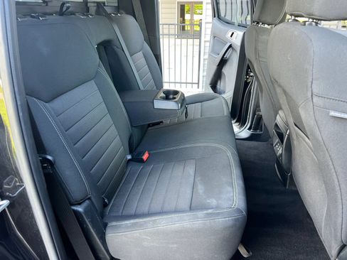Used 2019 Ford Ranger XLT w/ Equipment Group 302A Luxury RWD image 14