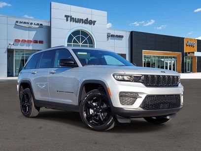 New 2025 Jeep Grand Cherokee Altitude