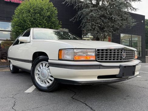 Used 1994 Cadillac De Ville Concours FWD image 8