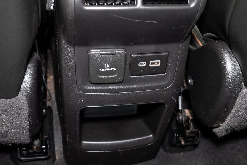 Used 2020 GMC Acadia AT4 w/ Driver Alert Package II AWD/4WD image 26