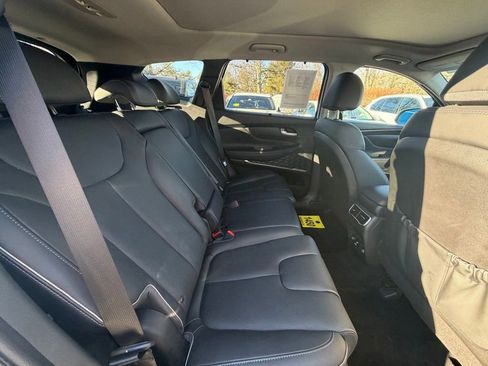 Used 2023 Hyundai Santa Fe Limited w/ Cargo Package image 27