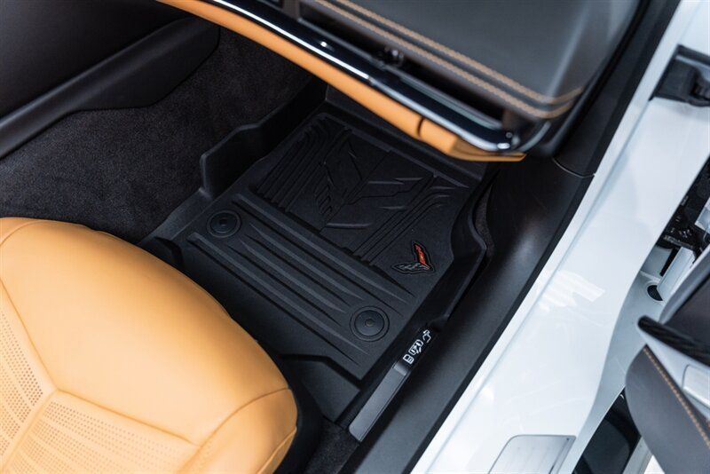 Used 2025 Chevrolet Corvette Z06 w/ Stealth Interior Trim Package RWD image 71