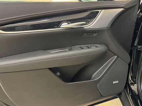 New 2025 Cadillac XT5 Premium Luxury image 38