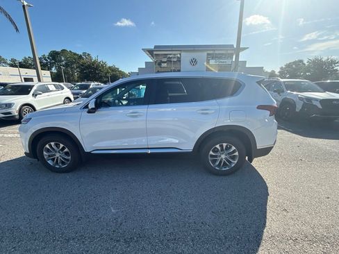 Used 2020 Hyundai Santa Fe SE FWD image 25