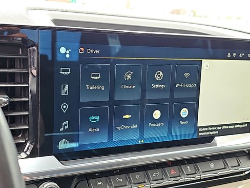 Used 2022 Chevrolet Silverado 1500 High Country w/ High Country Premium Package AWD/4WD image 30