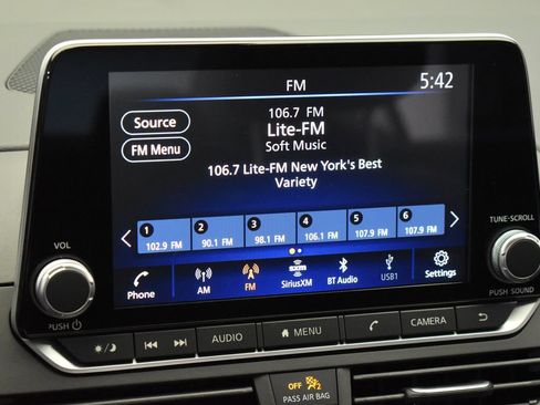Used 2025 Nissan Altima 2.5 SR FWD image 20