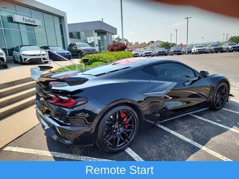 Used 2024 Chevrolet Corvette Z06 w/ Z07 Performance Package RWD image 3