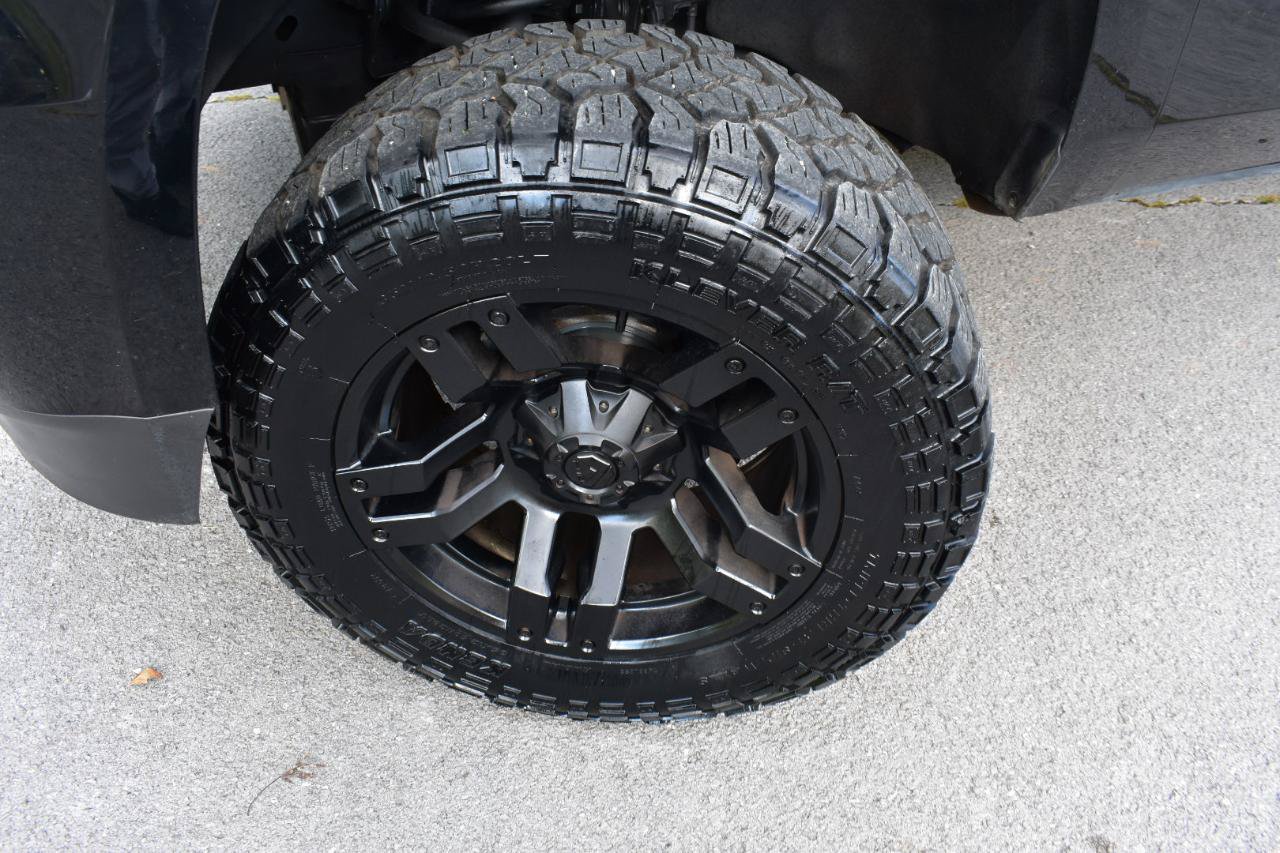 Used 2016 Chevrolet Tahoe LT w/ Luxury Package AWD/4WD image 39