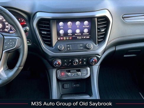 Used 2023 GMC Acadia AT4 w/ Technology Package image 9