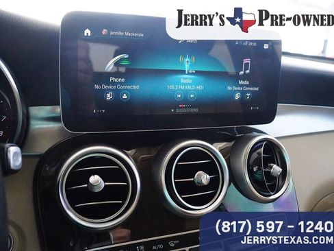 Used 2020 Mercedes-Benz GLC 300 image 12