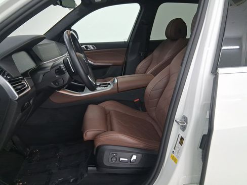 Used 2023 BMW X5 sDrive40i w/ Climate Comfort Package image 5
