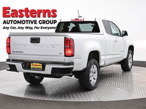 Used 2022 Chevrolet Colorado LT w/ Fleet Safety Package RWD image 5