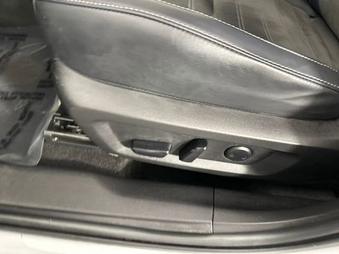 Used 2023 Mitsubishi Outlander SE AWD/4WD image 21