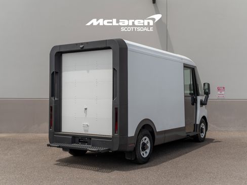 Used 2024 Chevrolet Brightdrop 400 w/ Commercial Equipment Package AWD/4WD image 7