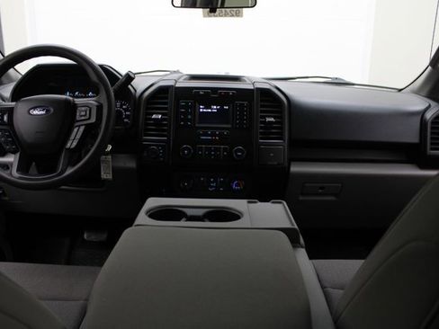 Certified 2019 Ford F150 XL w/ Heavy-Duty Payload Package AWD/4WD image 5