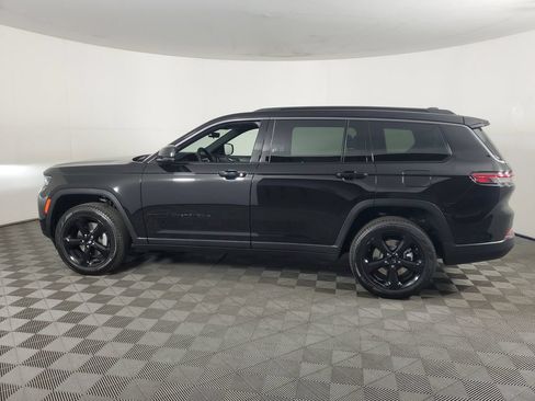 New 2026 Jeep Grand Cherokee L Limited AWD/4WD image 7