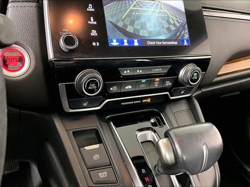 Used 2017 Honda CR-V Touring image 14